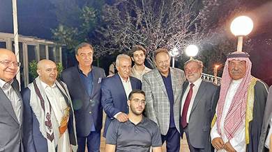 الرئيس علي ناصر يحضر حفل عشاء أقامه أسد الخوري